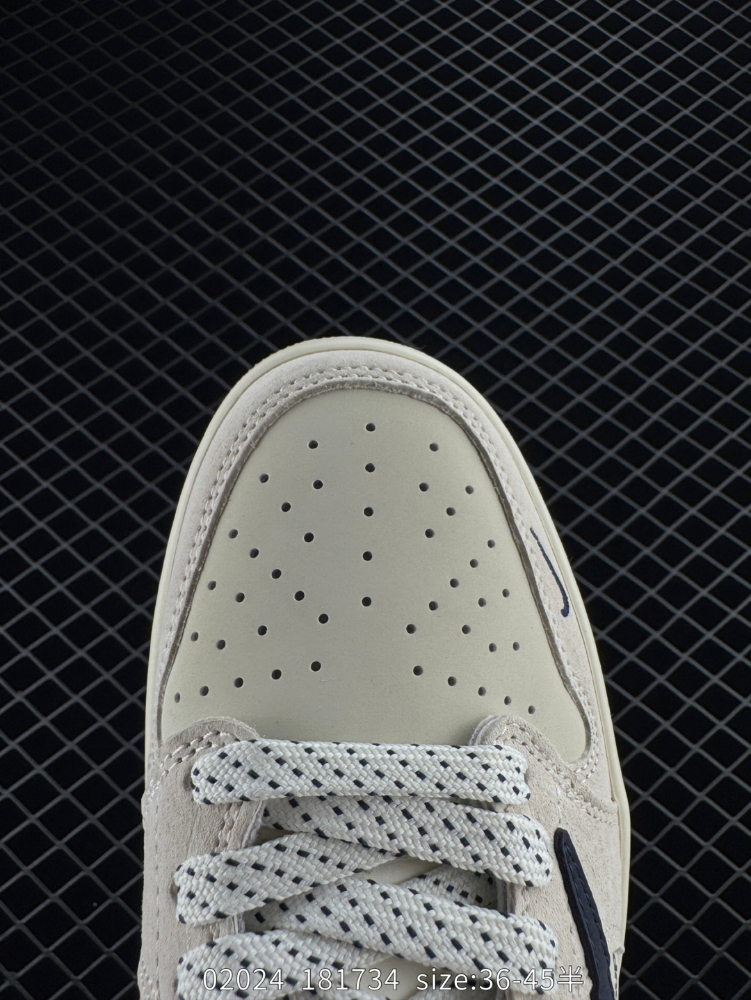 Travis Scott x Air Jordan 1 ” Reverse Mocha “